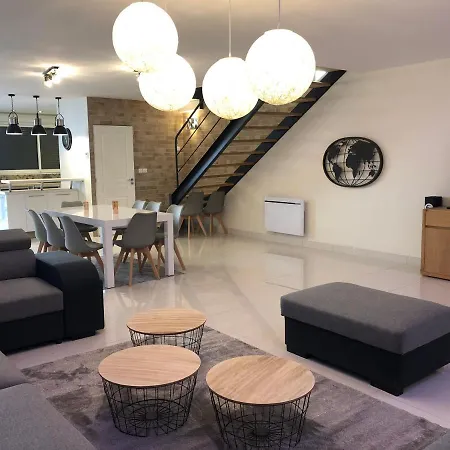 Superbe Loft Centre-ville Apartman