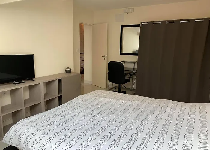 Апартаменты Superbe Loft Centre-ville